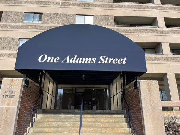 1 Adams St #304, Quincy, MA 02169