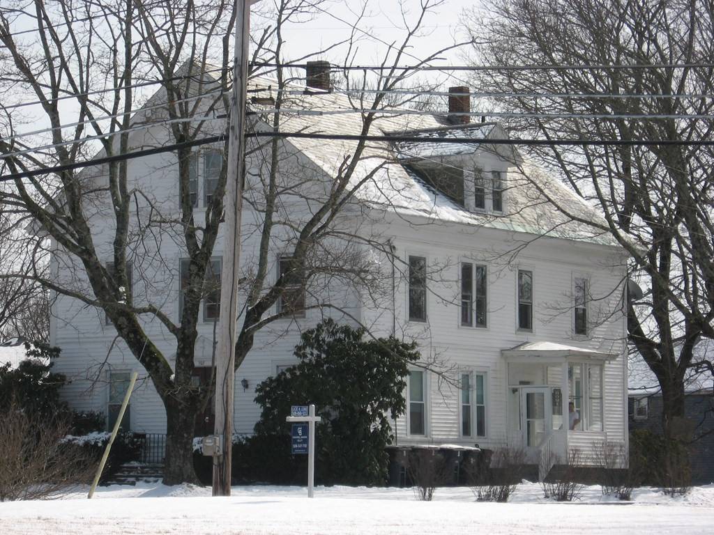 107 South Street, Southbridge, MA 01550