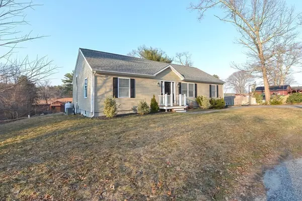 Lakeville, MA 02347,5 Deneise St