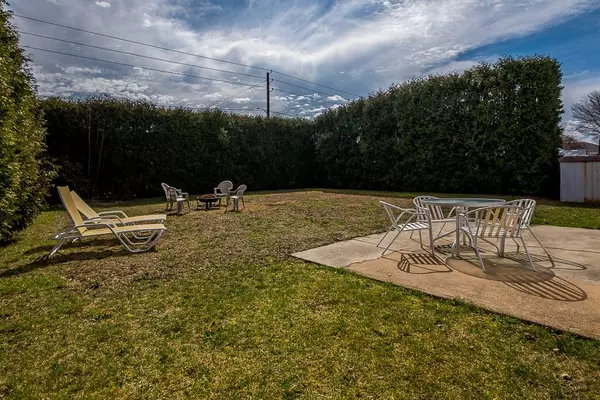 Fall River, MA 02720,1119 New Boston Road