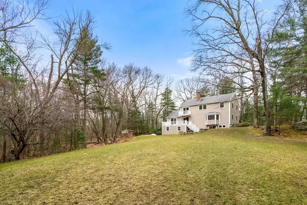Sherborn, MA 01770,87 Harrington Ridge Rd