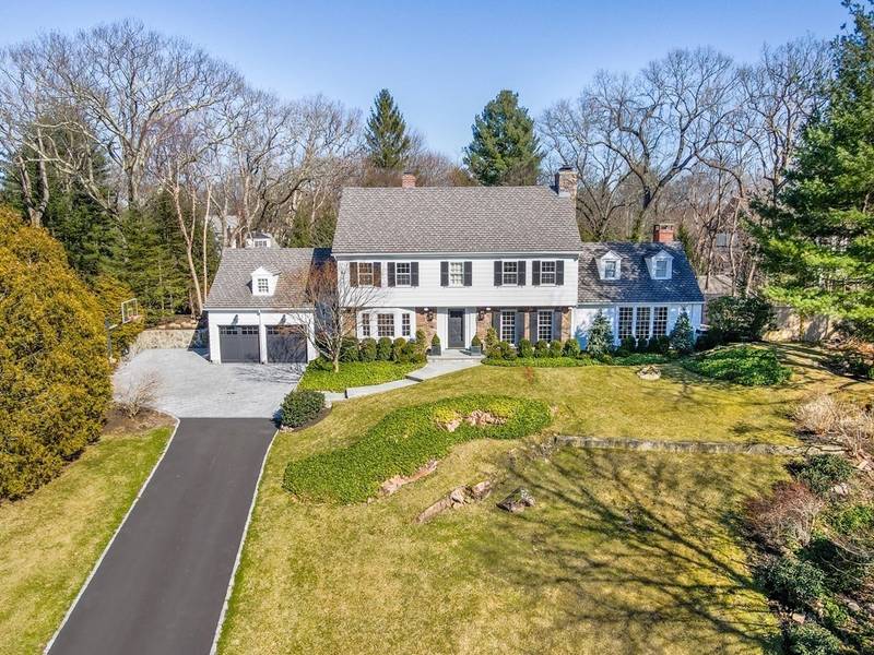 21 Arnold Road, Wellesley, MA 02481