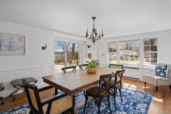 Cohasset, MA 02025,94 Black Horse Ln