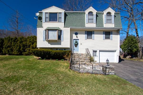 34 Princeton Dr, Milford, MA 01757