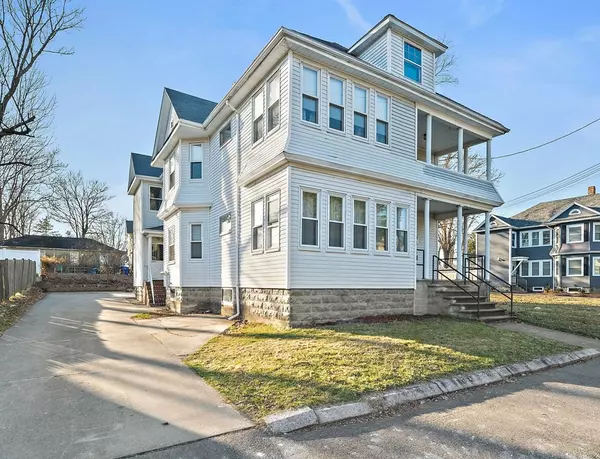 14 Kelly Street, Taunton, MA 02780