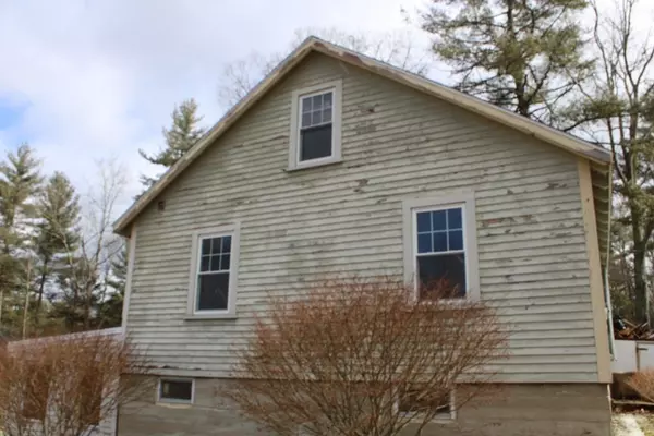 Athol, MA 01331,585 Partridgeville Rd