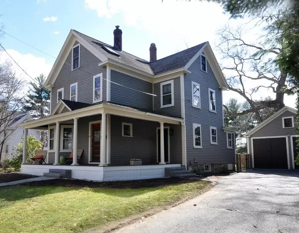 121 Grove St, Concord, MA 01742