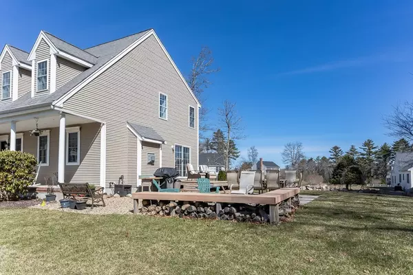 Wareham, MA 02571,3 Maud Palmer Dr #b