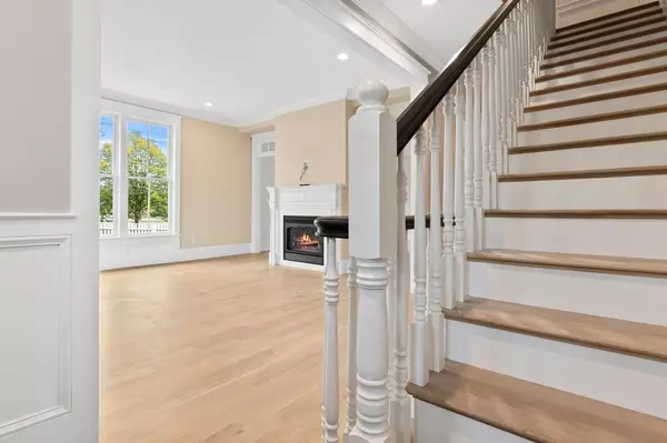 Newburyport, MA 01950,72 Washington St