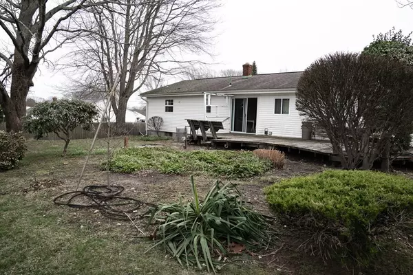 Somerset, MA 02726,706 Mohawk Rd