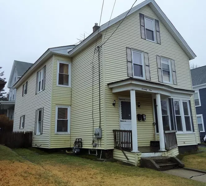 71 Pearl St, Clinton, MA 01510