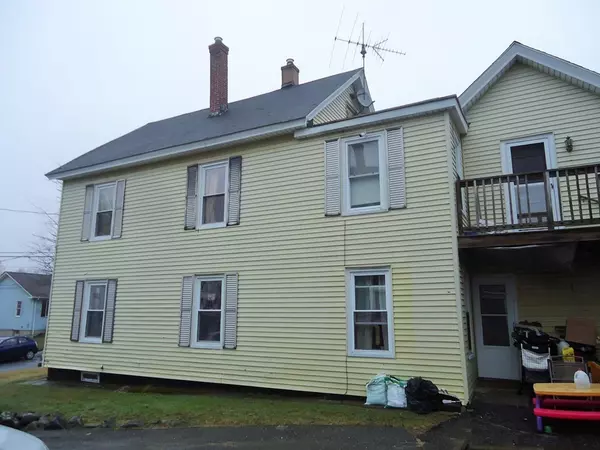 Clinton, MA 01510,71 Pearl St