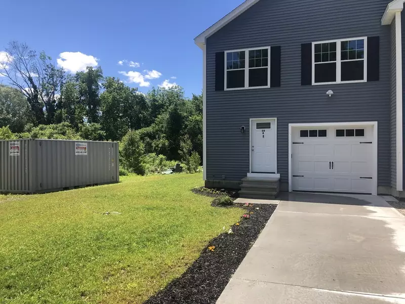 59 Dean St #A, Warren, MA 01092