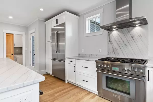 Newburyport, MA 01950,70 Washington St