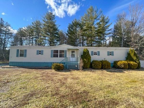 40 Country, Hinsdale, MA 01235