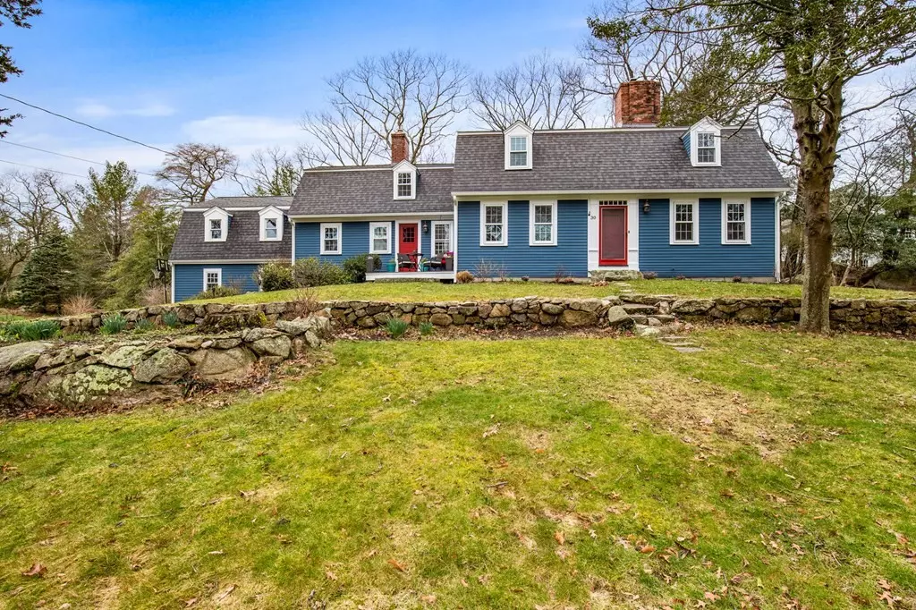 Cohasset, MA 02025,30 Fernway