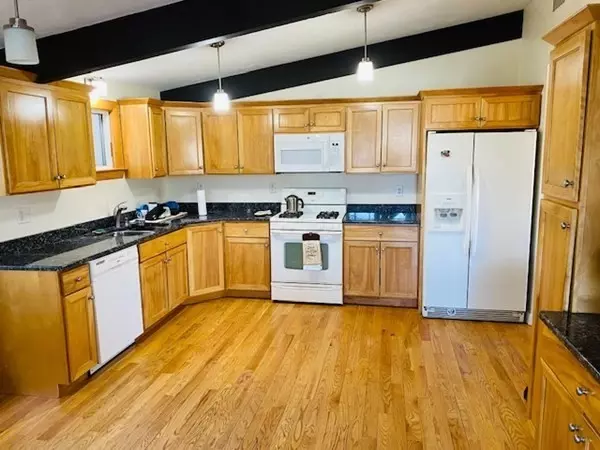 Saugus, MA 01906,83 Water St