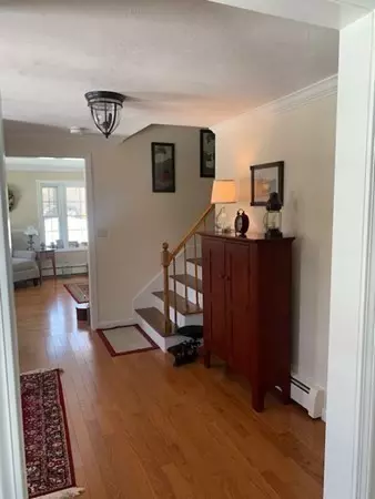 Paxton, MA 01612,7 Hill St