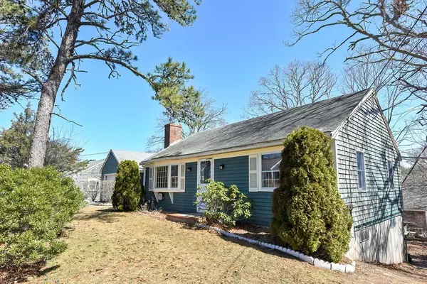 40 Webbers Path, Yarmouth, MA 02673