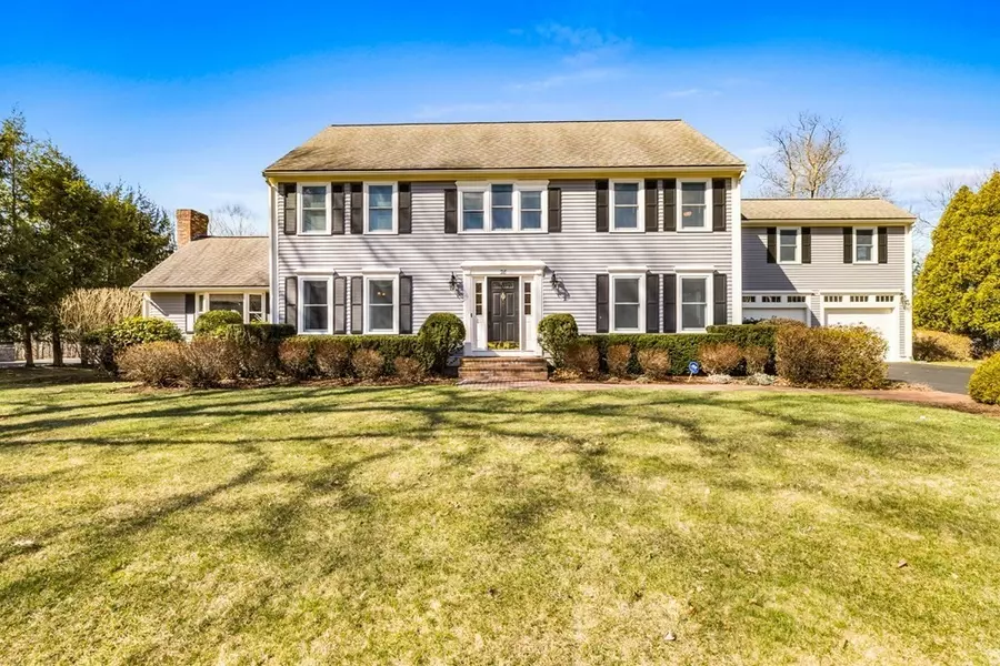 28 Hillington Drive, Easton, MA 02356