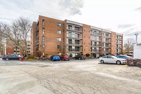 44 Main St #507, Stoneham, MA 02180