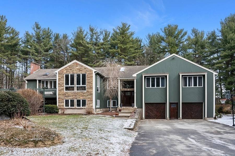 201 Sterling Rd, Princeton, MA 01541