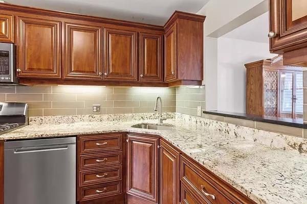 Nashua, NH 03062,67 Cherry Hollow Road #67