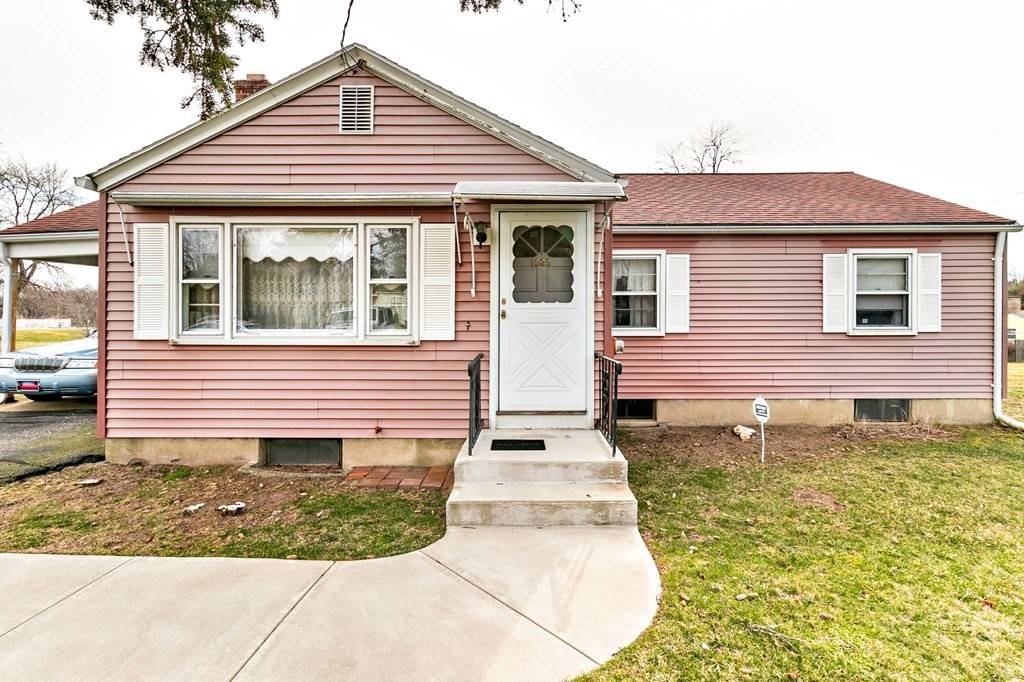 1029 Parker St, Springfield, MA 01129