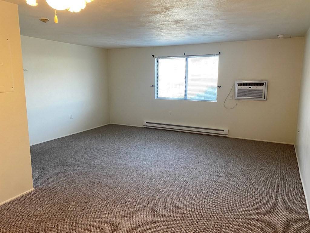 North Attleboro, MA 02760,50 Juniper Road #A5