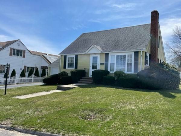 26 North Loxley Drive, Johnston, RI 02919