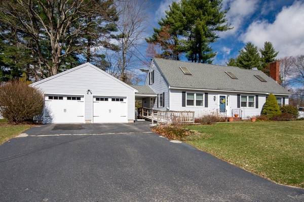 22 Lee St, Lancaster, MA 01523