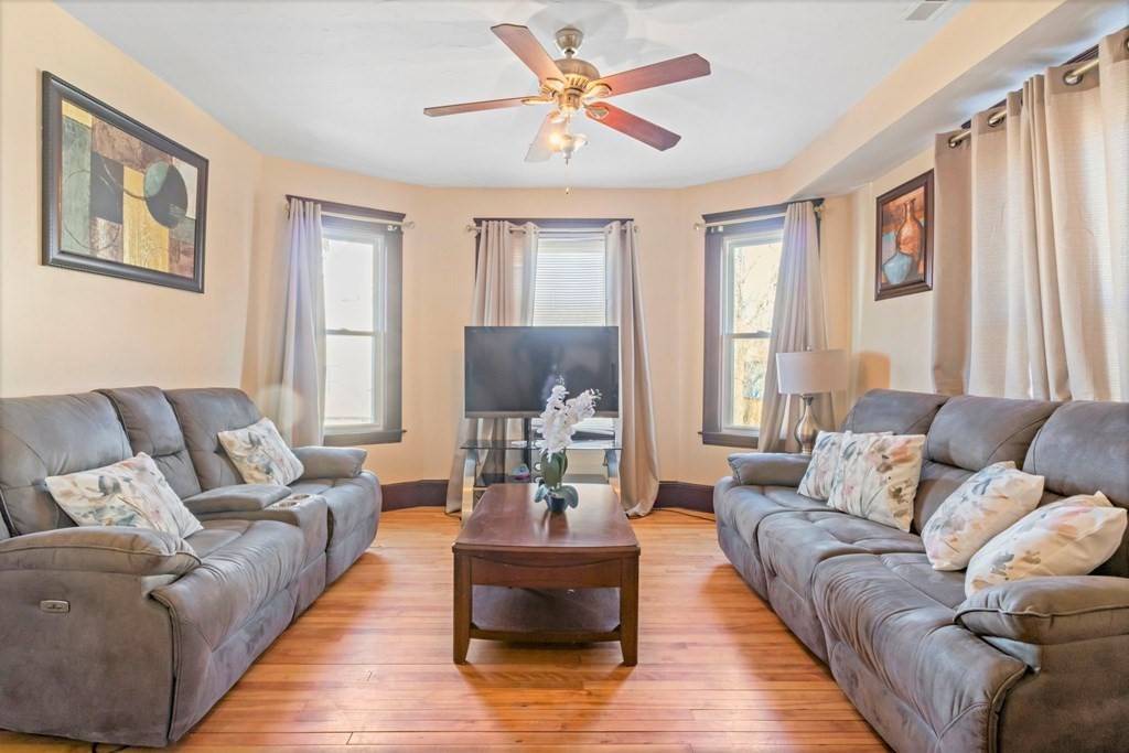 Worcester, MA 01603,182 Grand St