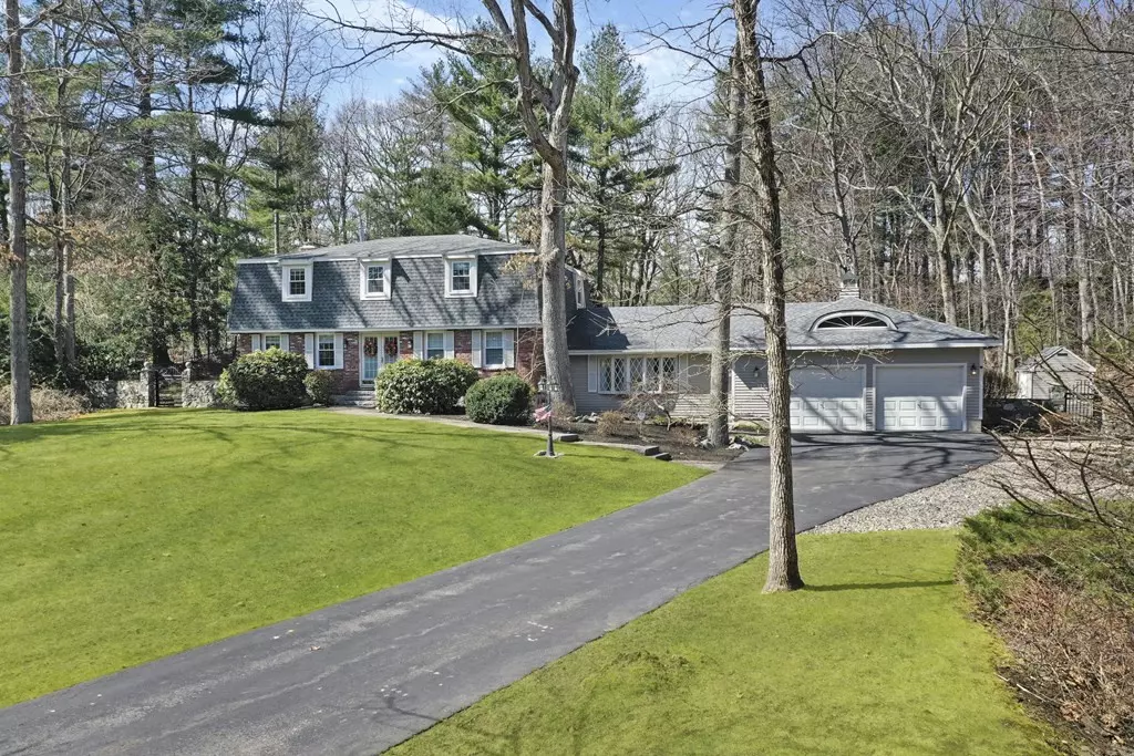 North Andover, MA 01845,29 Granville Lane