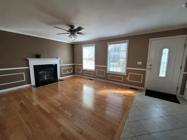 Nashua, NH 03060,73 Monroe Street