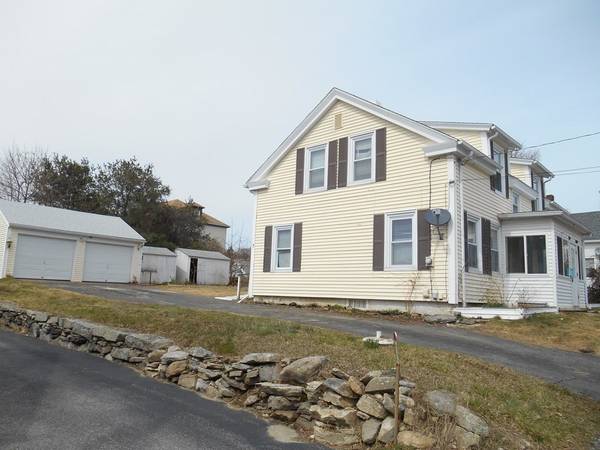 15 West Street, Dudley, MA 01571