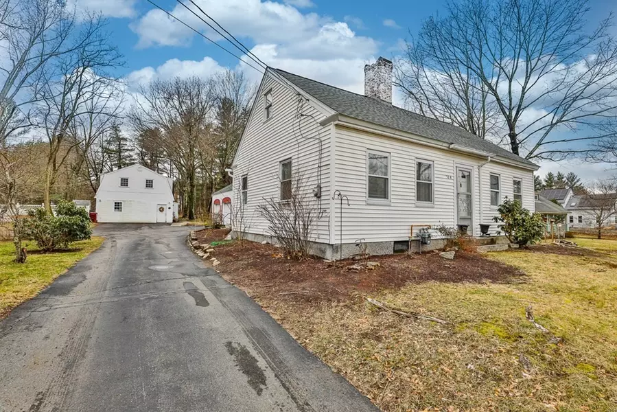 50 Mission Road, Tyngsborough, MA 01879