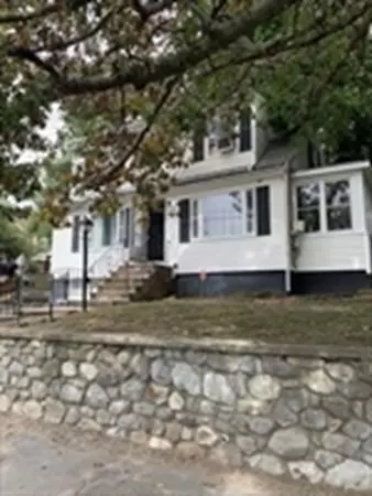 Methuen, MA 01844,115 Lawrence St