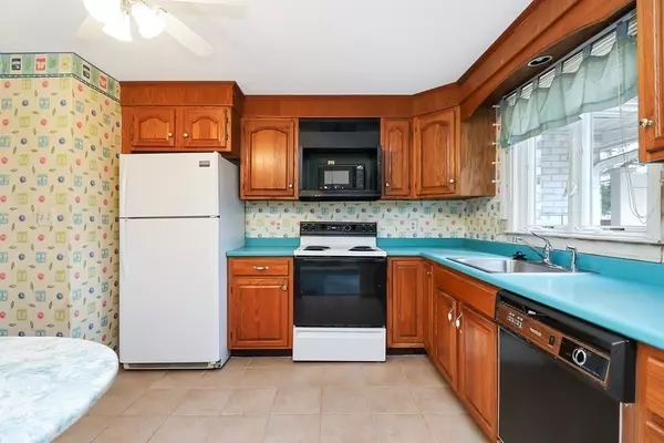 Agawam, MA 01001,3 Mansion Woods Dr. #Unit C