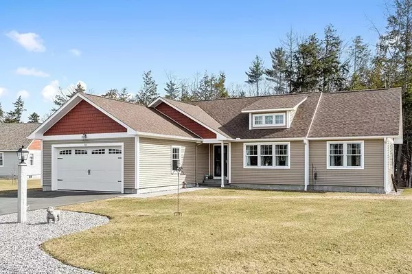 163 Benwoods Dr, Athol, MA 01331