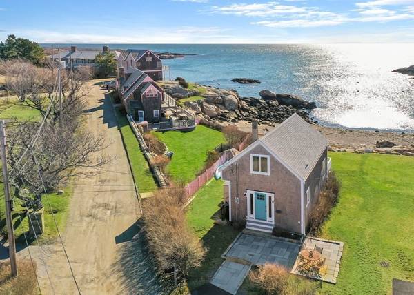 4 Gap Head Rd, Rockport, MA 01966