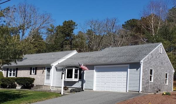 20 Grassy Pond Drive, Dennis, MA 02641