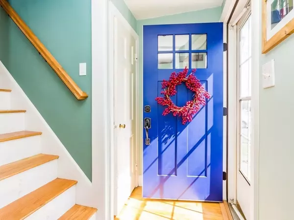 Stoneham, MA 02180,427 William Street