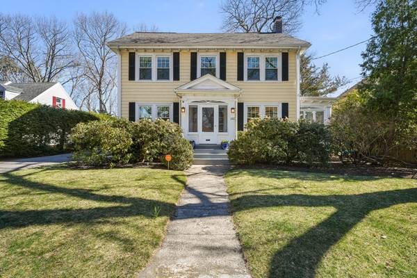 132 Cliff Rd, Milton, MA 02186