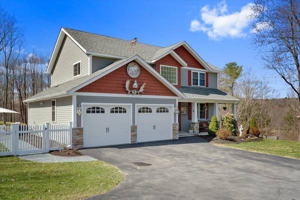 5 Goulding Rd, Sterling, MA 01564