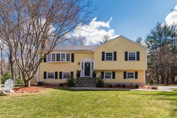 23 Partridge Rd, Medfield, MA 02052