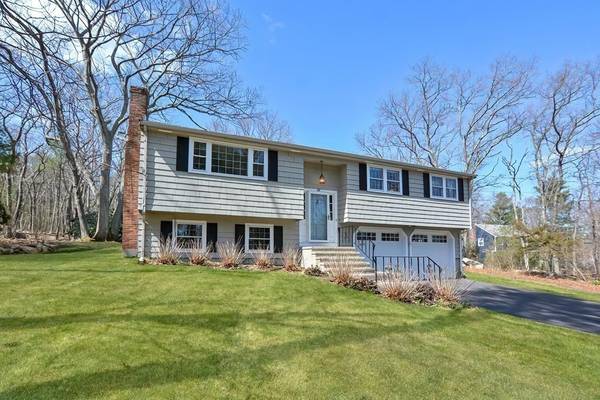 89 Granite Street, Medfield, MA 02052