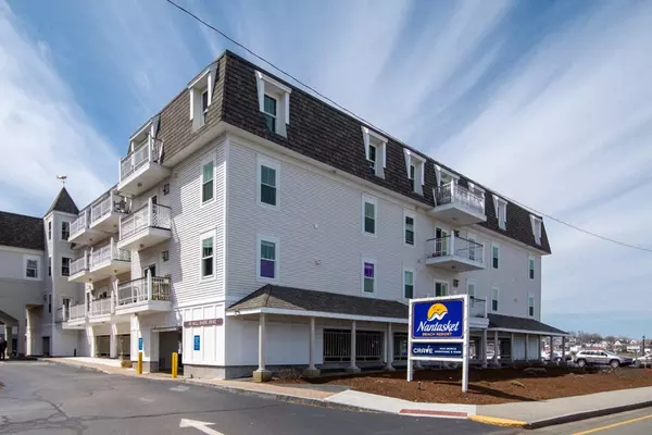 45 Hull Shore Dr #304, Hull, MA 02045