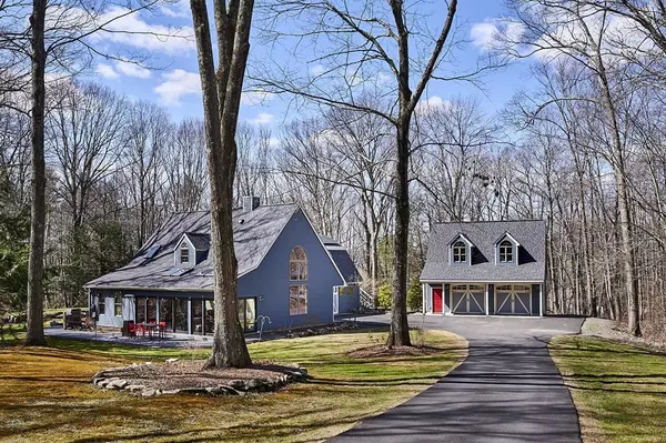 7 Arnold Rd., Pelham, MA 01002