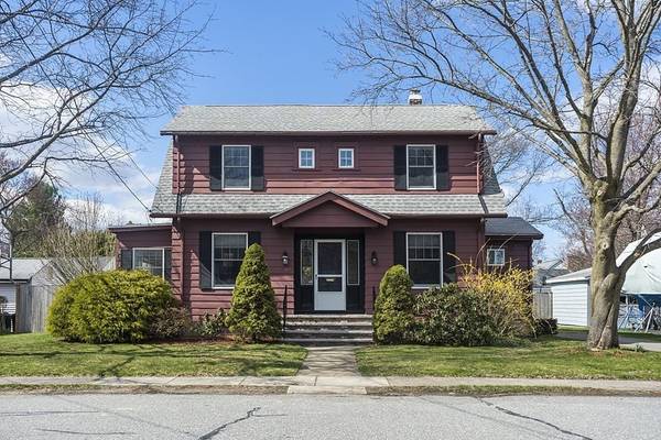 60 Havilah St, Lowell, MA 01852