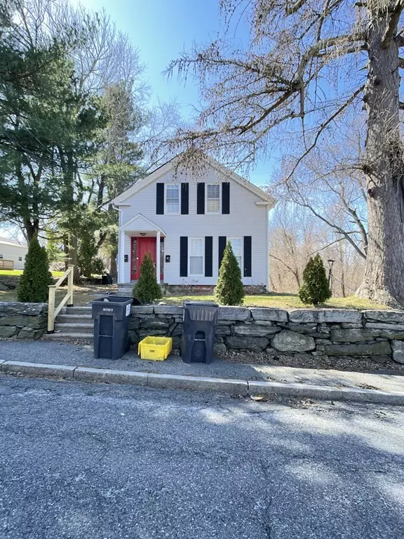 Millbury, MA 01527,28 Burbank St